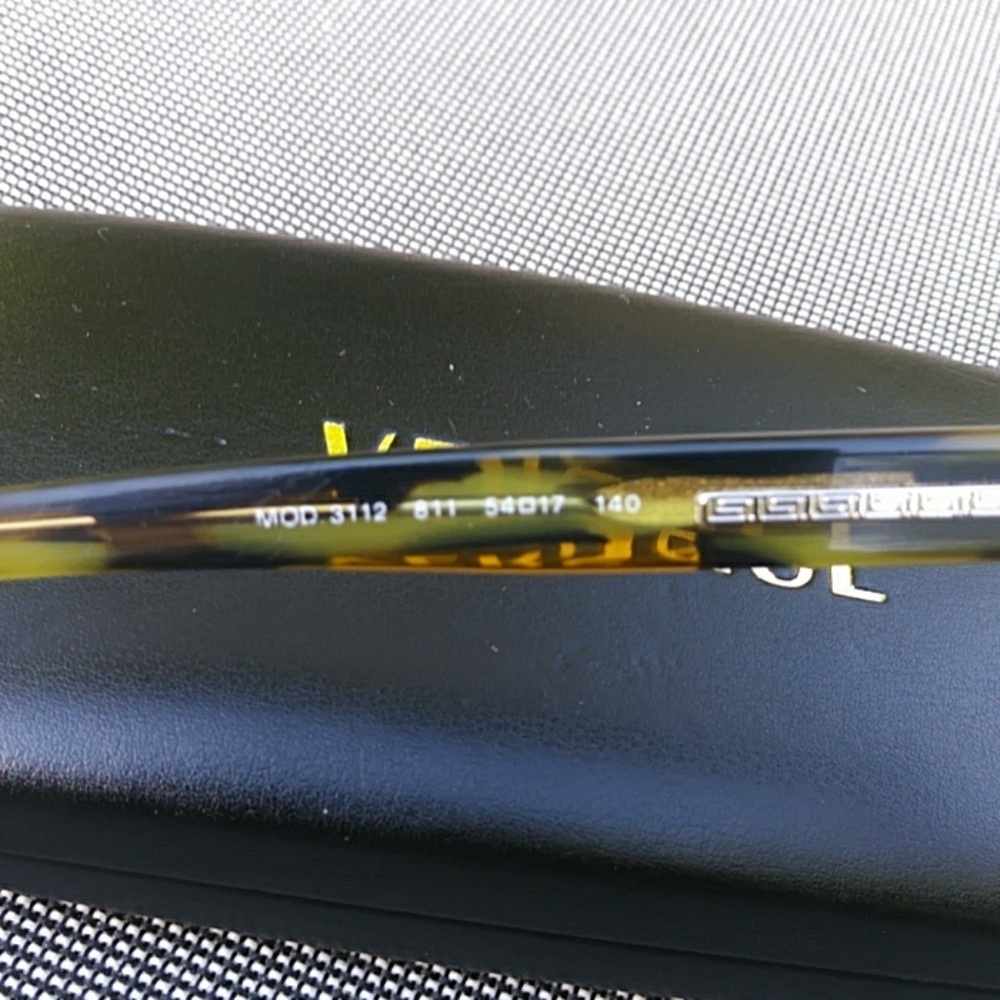 Versace glasses - Picture 4 of 8